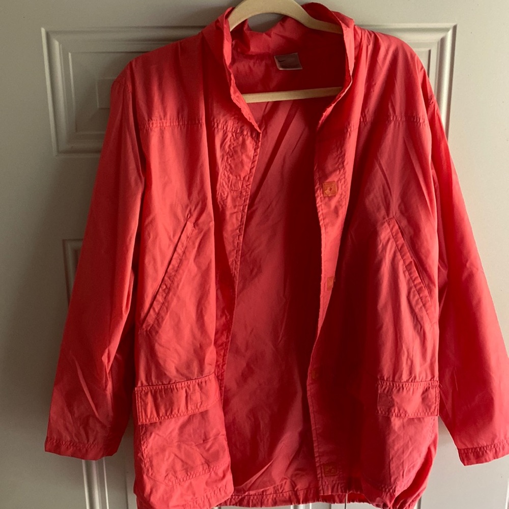 Nike vintage wind breaker